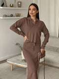 New Knitted Suit For Women's Knitted Yarn For The Autumn/Winter 2025 Soft Open-Fork Sweater Plus T-Shirt With Half-Body Skirt HZ1208